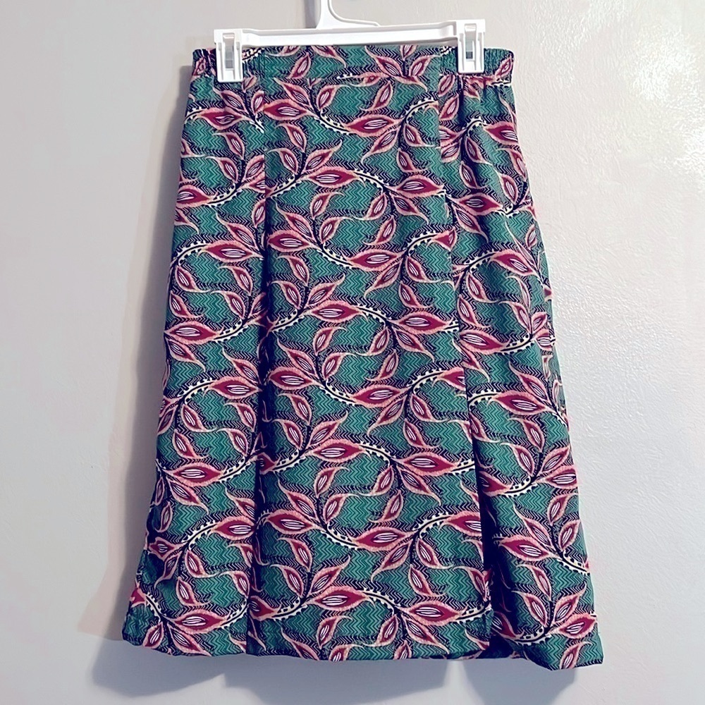 Pleione skirt size M